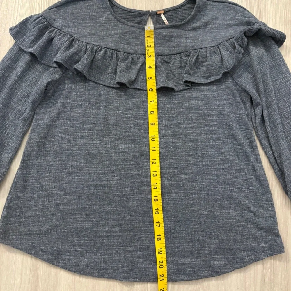 Free People Top Women Gray Ruffle Yoke 3/4 Sleeve Knit Charcoal Slub Textured M